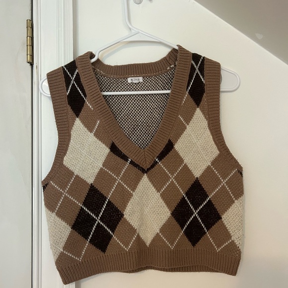 Garage Women's Tan, Brown, and Cream Sweater Vest - Picture 1 of 5